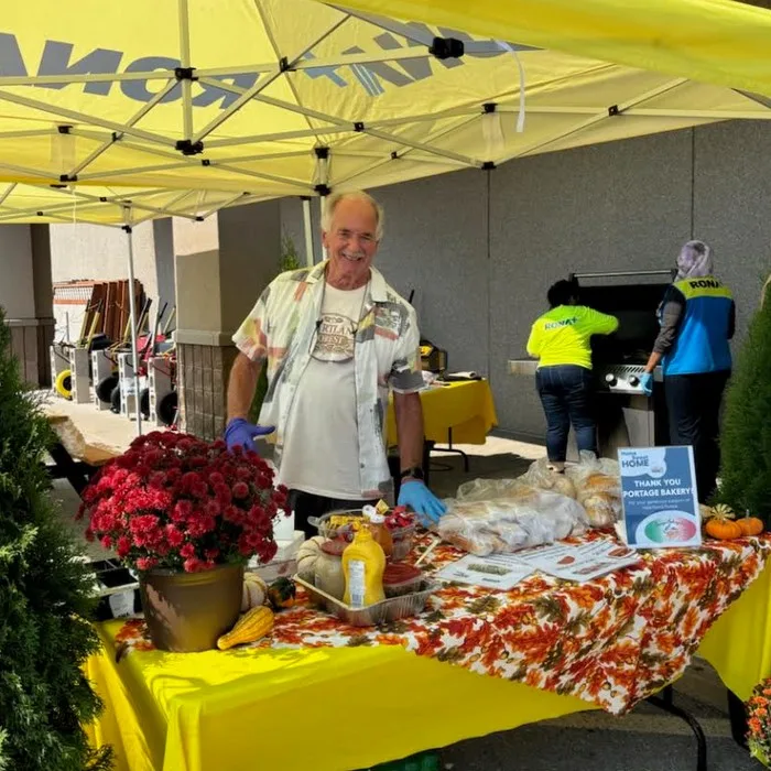 Volunteer image